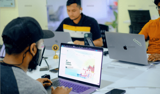 demo-attachment-1475-pexels-ofspace-llc-8128192